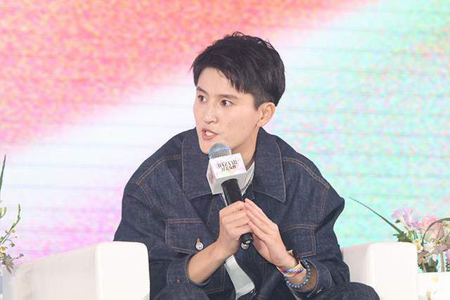 宋荣誉急忙道：桥本先生请讲